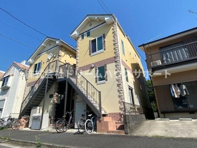ユナイト金沢キャロルガーデンズの外観画像