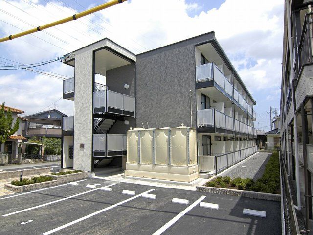 レオパレスナカダの外観画像