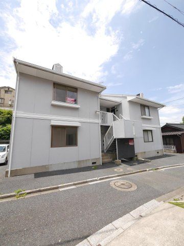 シャルム牧山の外観画像