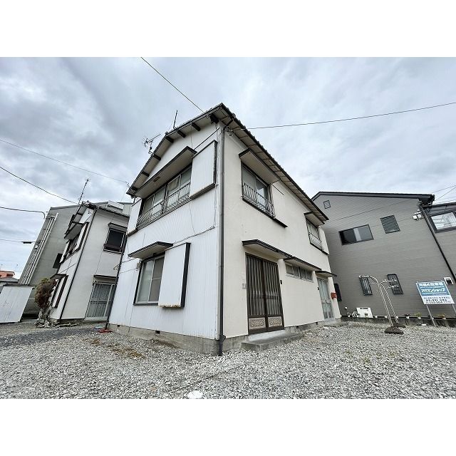 杉山アパートの外観画像