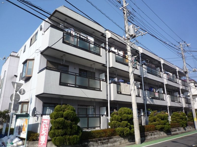 勇コーポの外観画像