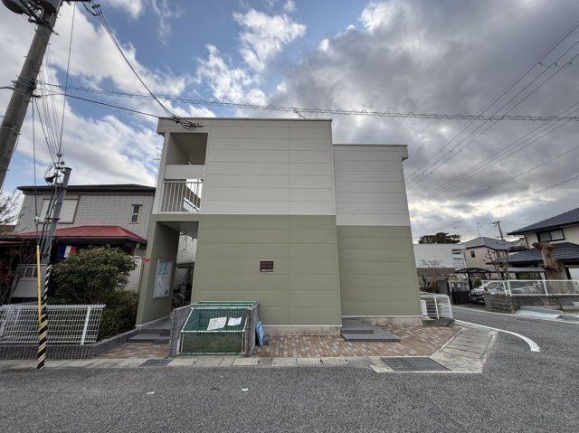 レオパレス甲東園の外観画像