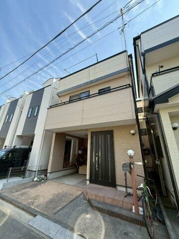 横浜市磯子区滝頭2丁目戸建の外観画像
