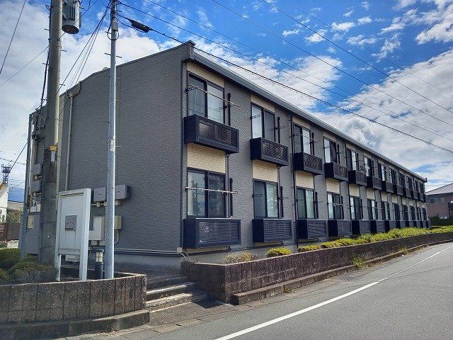レオパレスビューハイツの外観画像