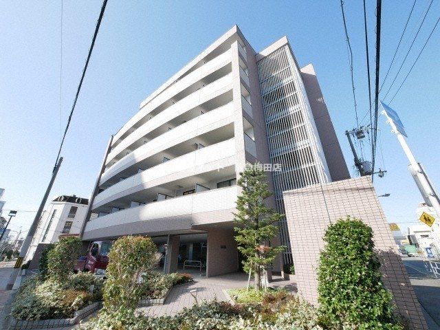 シャトー・ド・グリシーヌの外観画像