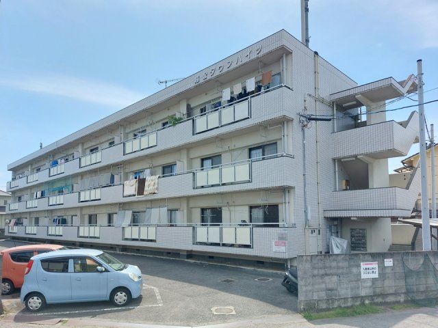 越智タウンハイツの外観画像
