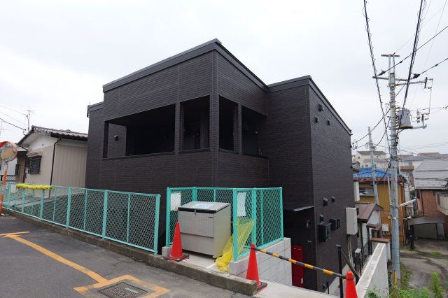 エテルノヴァローレ新井宿の外観画像