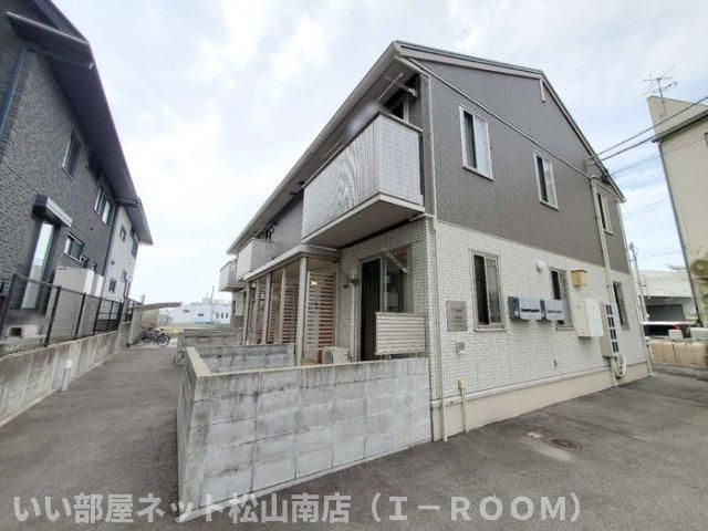パストラル朝生田の外観画像
