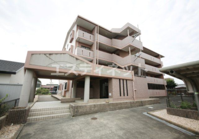 グランドパークの外観画像