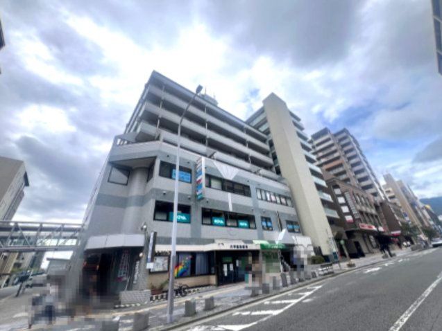 フォーラム六甲の外観画像