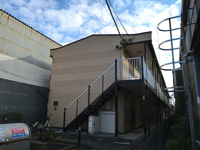 レオパレスベーレンアウスレーゼの外観画像