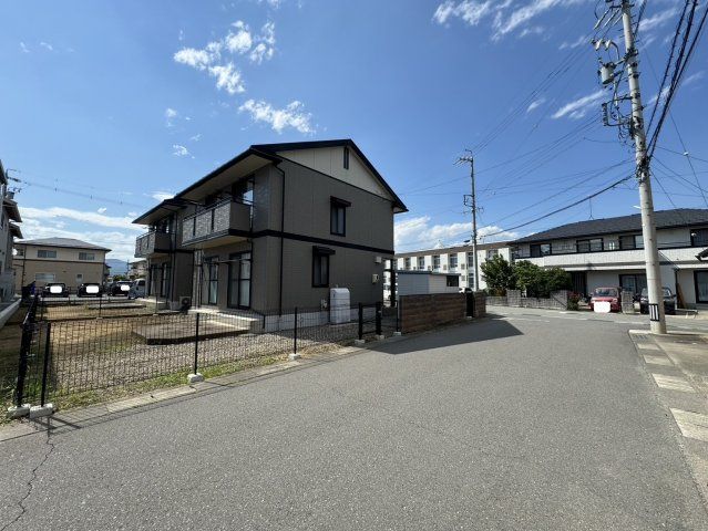 グリーンコート・イーストの外観画像
