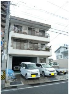 山成ビルの外観画像