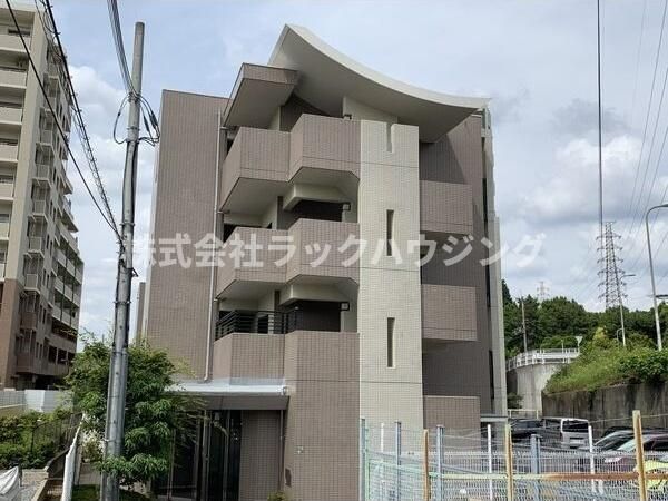 パークアヴェニュー緑地の外観画像
