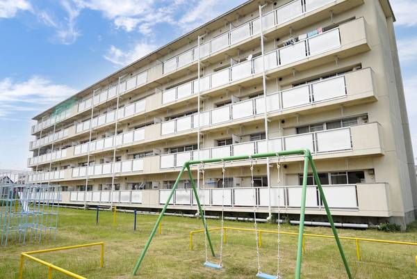 ビレッジハウス鷲津1号棟の外観画像