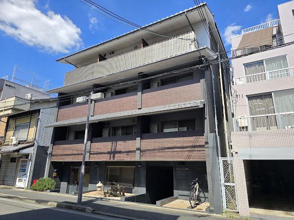 グランコスモ御所の外観画像