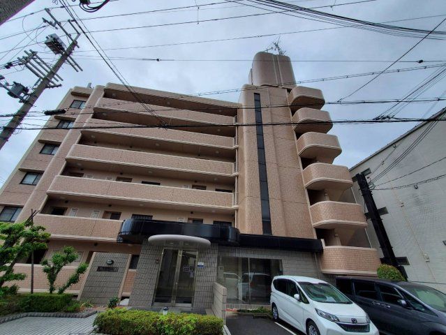マンショングランメールの外観画像