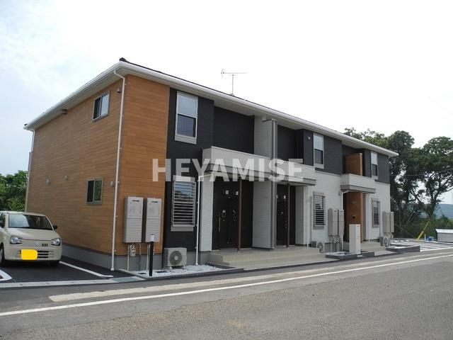 ラフレシール小無田の外観画像