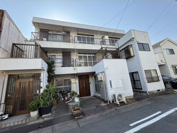 昭和区村雲町貸家の外観画像
