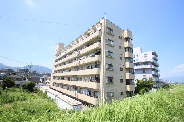 リバーサイド小島の外観画像