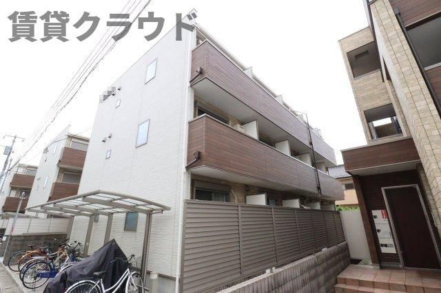 AQUE16の外観画像