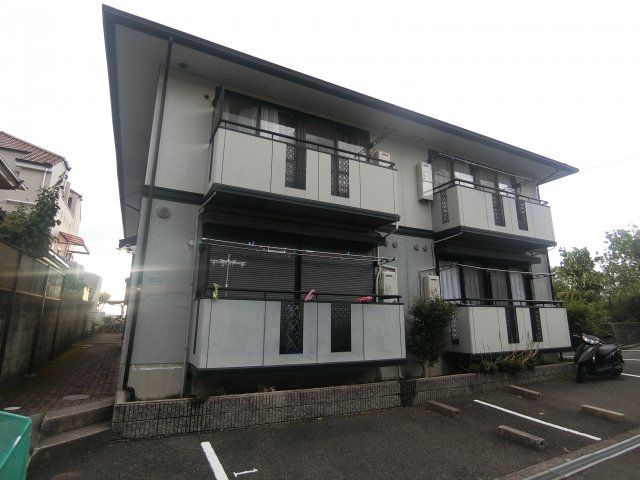 グリーンヒル清滝の外観画像