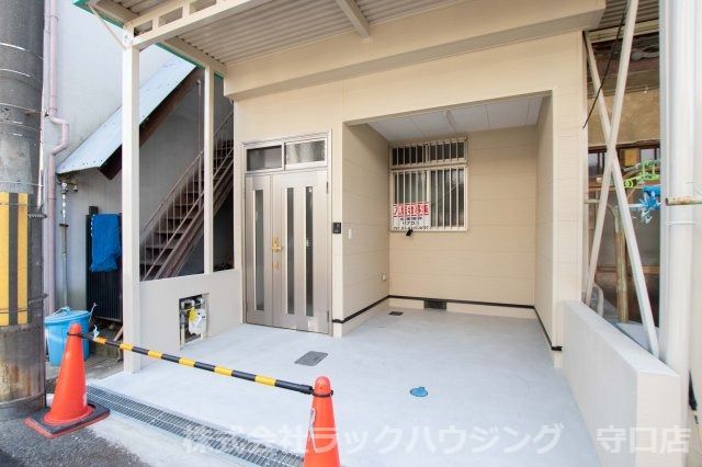 寺方錦通2丁目テラスハウス2の外観画像