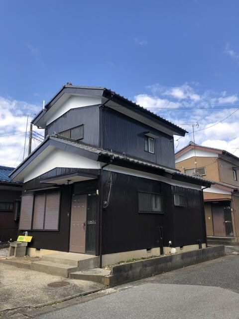 小山貸家の外観画像