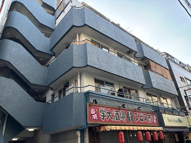 セザール学芸大学の外観画像