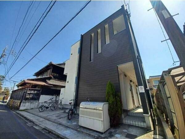 Eternal Court TSURUMAIの外観画像
