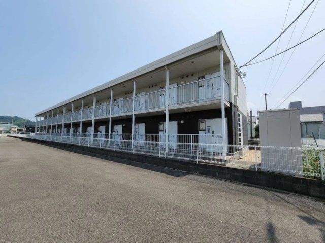 レオパレスエスポワールの外観画像