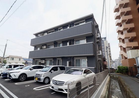 ブルーモーメントの外観画像