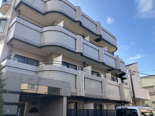 フラットナインの外観画像