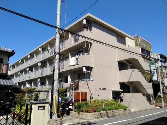 ピラーズ御所西の外観画像