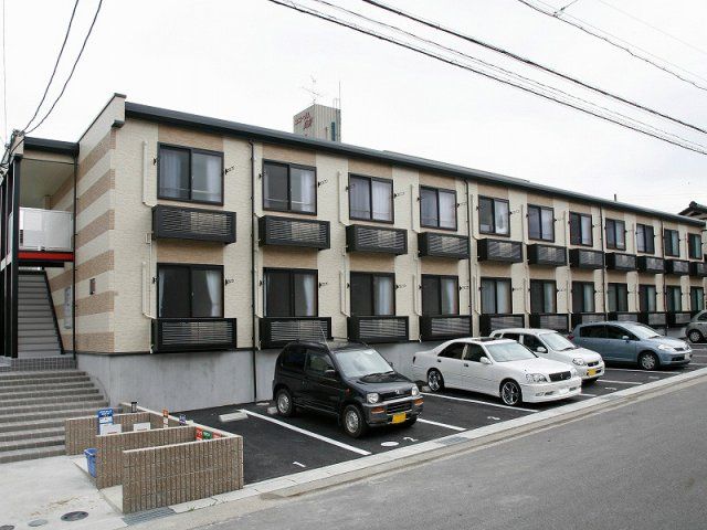 レオパレスAyaneの外観画像