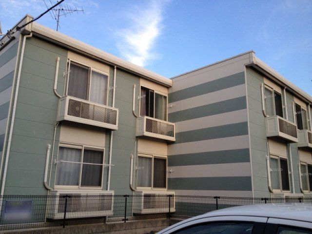 レオパレスReds Placeの外観画像