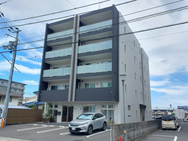 リヴェールマノワールの外観画像