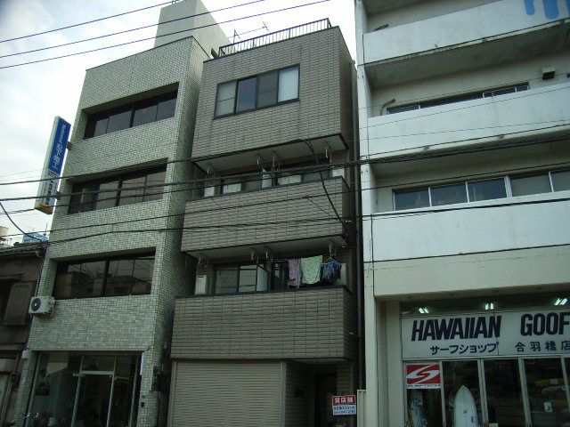 スターボードの外観画像