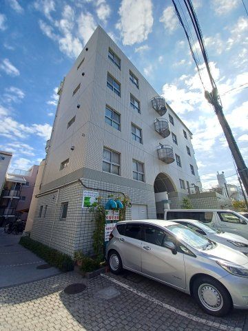 リバーサイドマンションB棟の外観画像