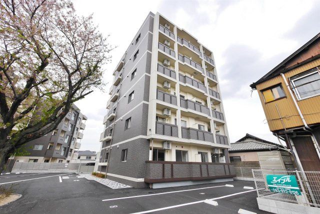 エルティアラ上富野IIの外観画像