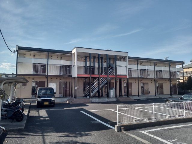 レオパレスフラッツIの外観画像