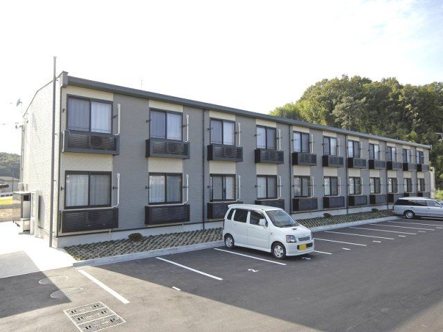 レオパレスル ヴェ-ル沼田東の外観画像