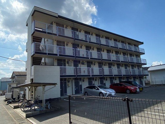 レオパレスオリーブ48の外観画像