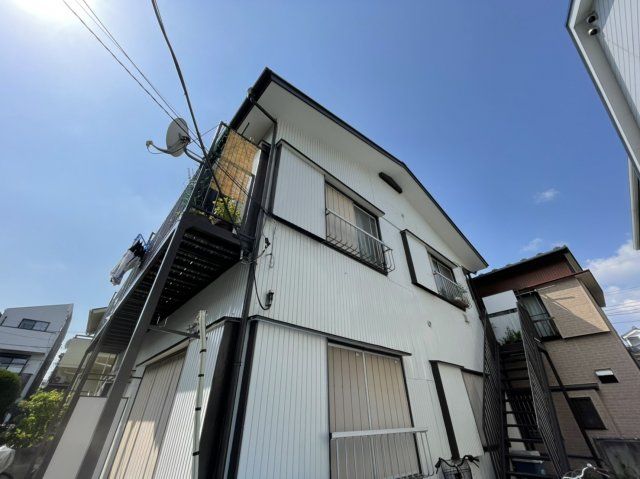 四ツ葉荘の外観画像