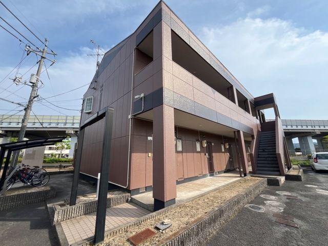 グランドハイムBの外観画像