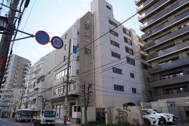 プレミアムフラット浦和仲町の外観画像