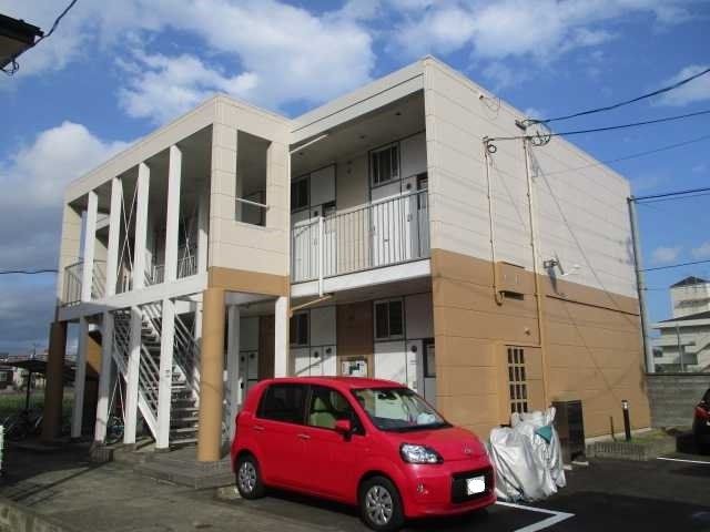 レオパレスコンフォール郡山の外観画像