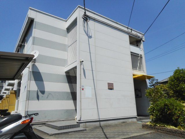 レオパレスミモザの外観画像