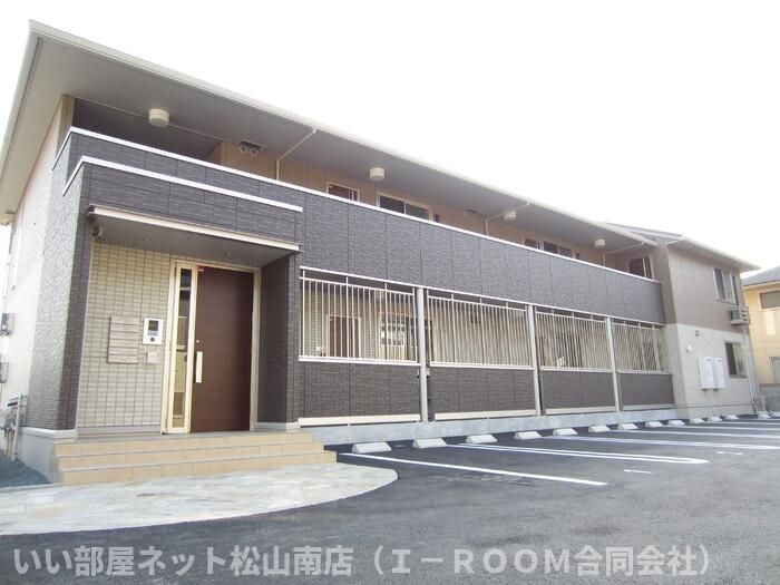 D-room IXI 369 A館の外観画像