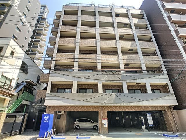 ダイナコートスタシオン博多の外観画像